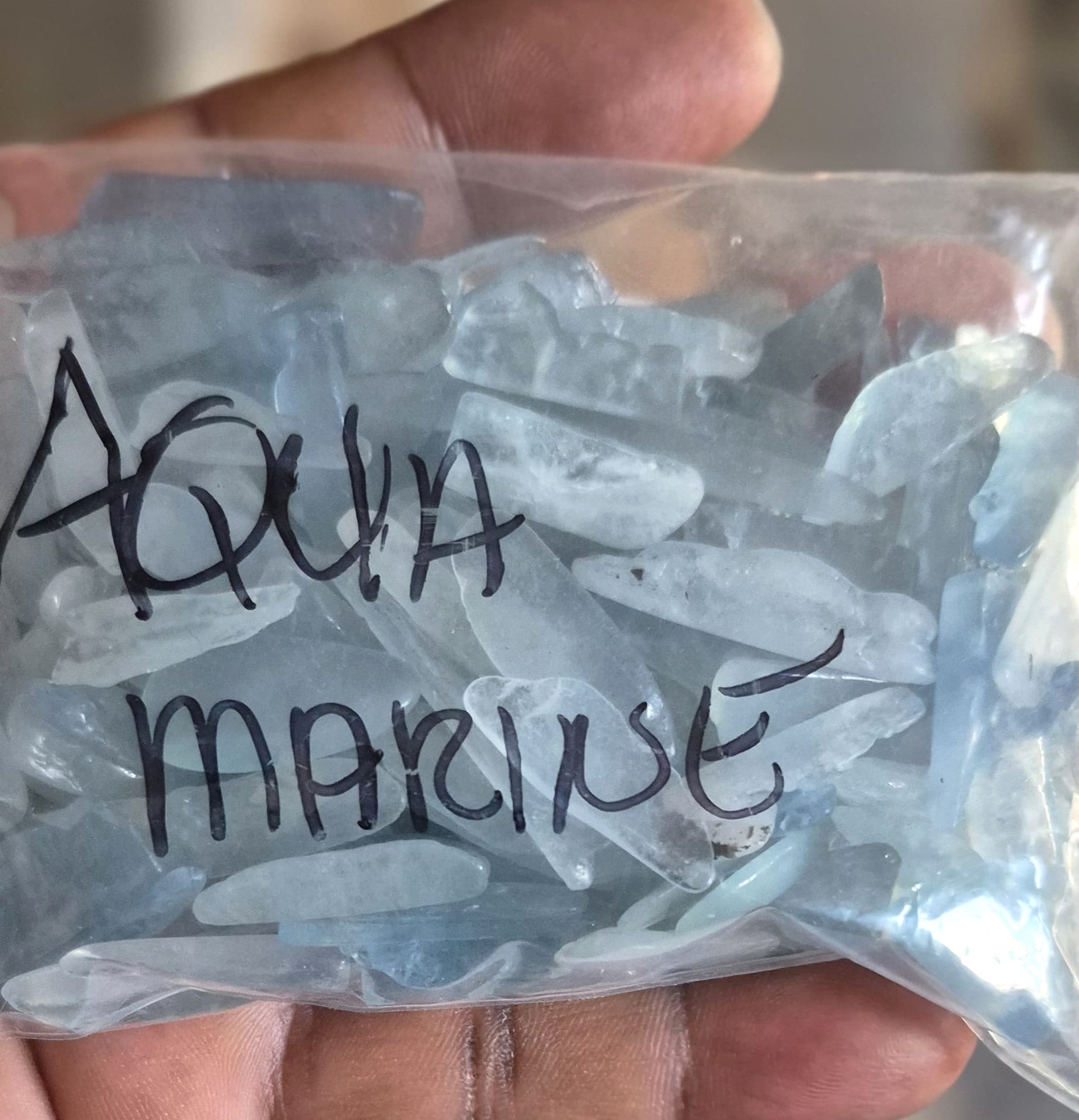 LRG Aquamarine Chip Stone