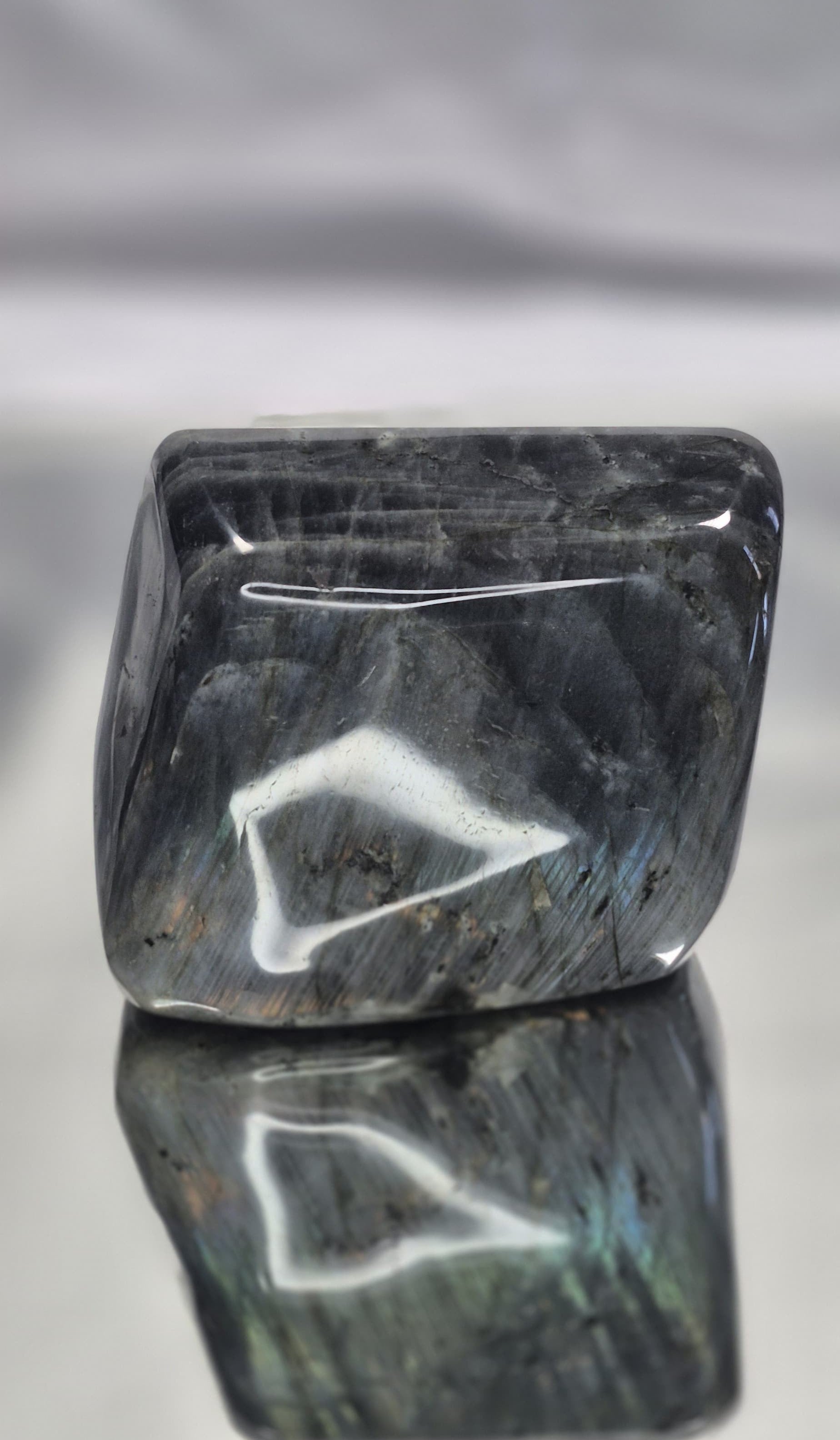 🌌 Large Labradorite Freeform
