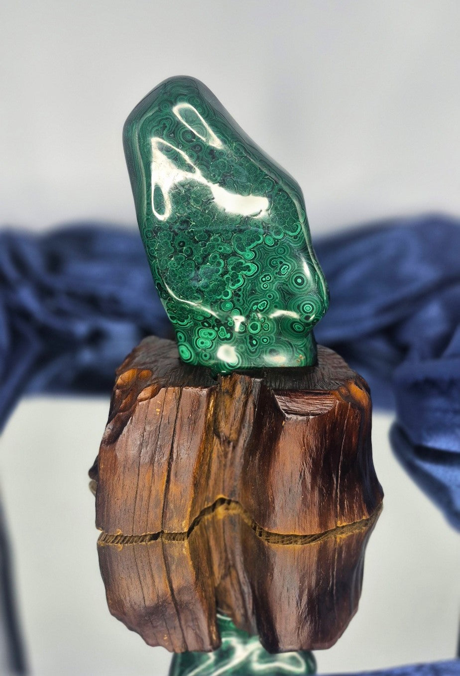 💚 Large Malachite Freeform with Custom Wood Stand