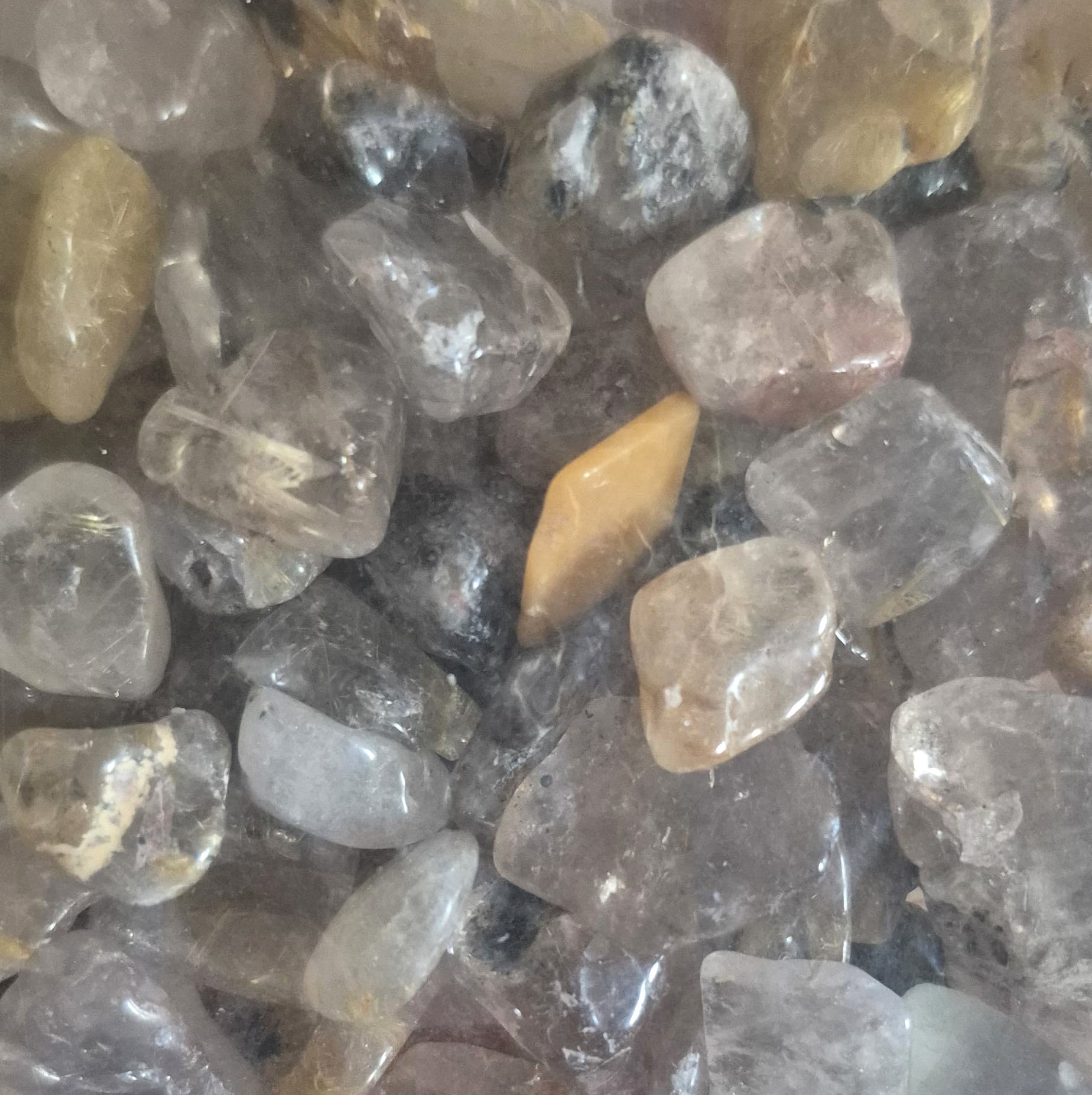 LRG Golden Rutile Chip Stone