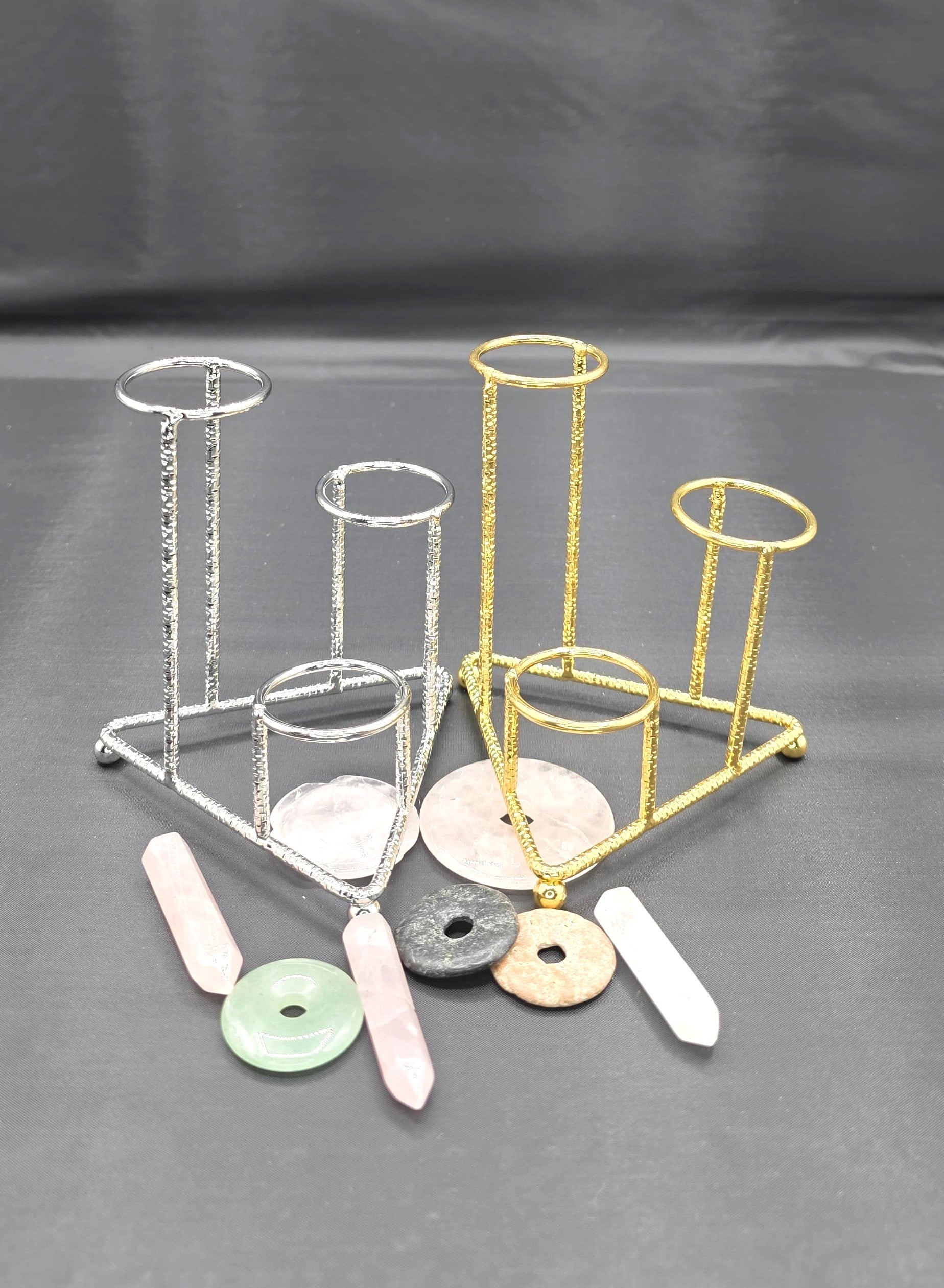 ✨ Gold or Silver 3-Sphere Holder – Triangular Display Stand (4”)