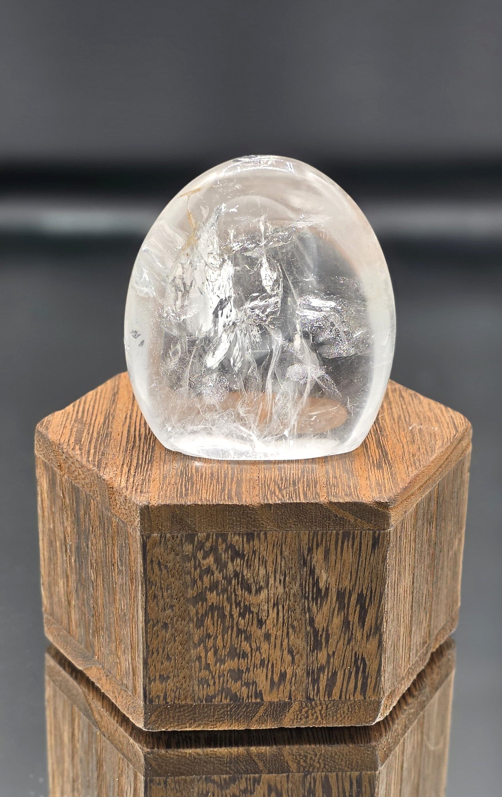 🤍🌙 Clear Quartz Freeform Dome