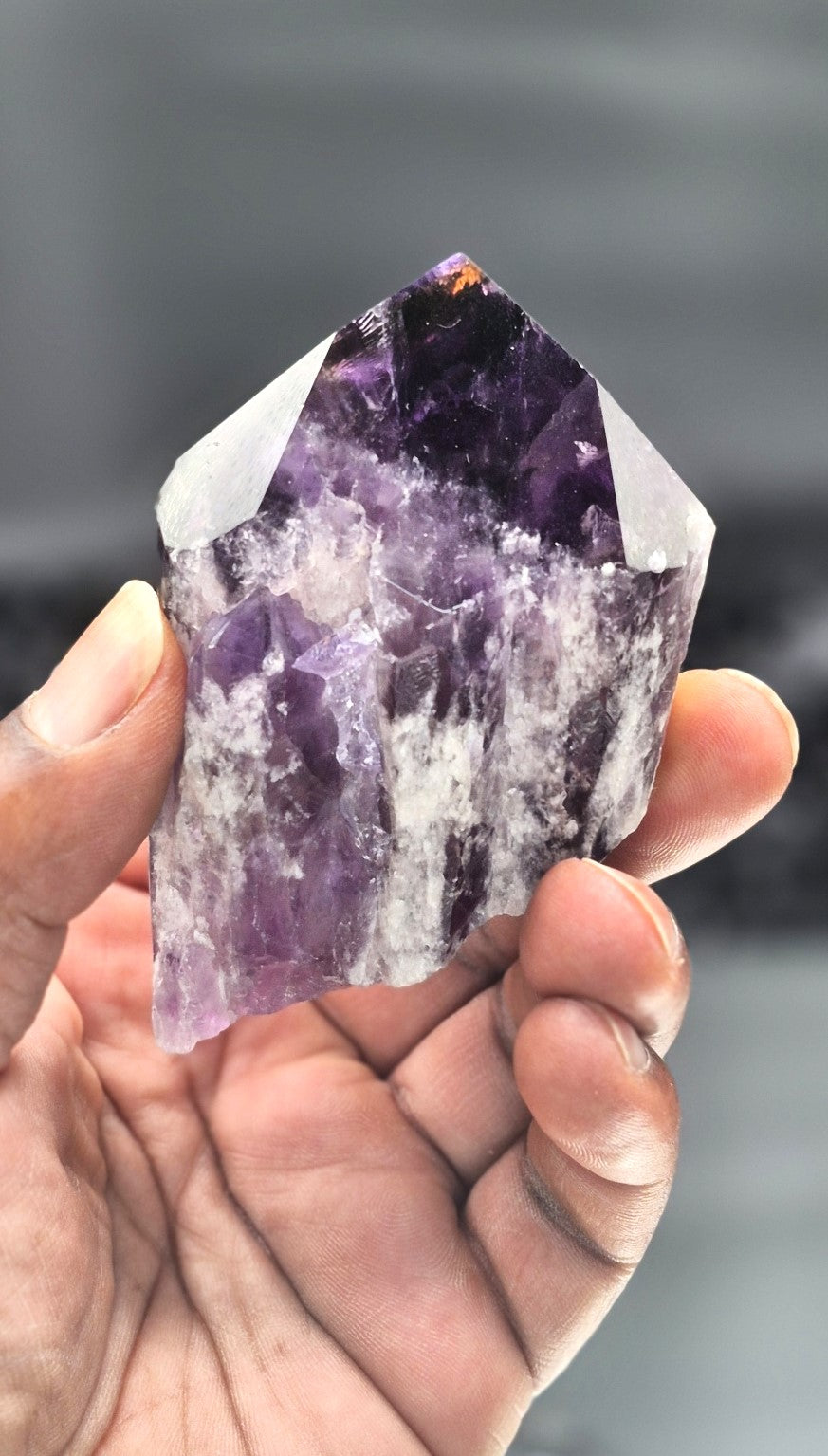 🔮 Amethyst Dragon Tooth with Stand